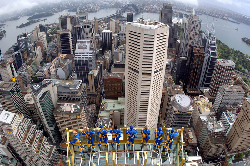 Illustration for article titled 15 Heart-Stopping Skywalks That Will Turn Your Legs To Jelly
